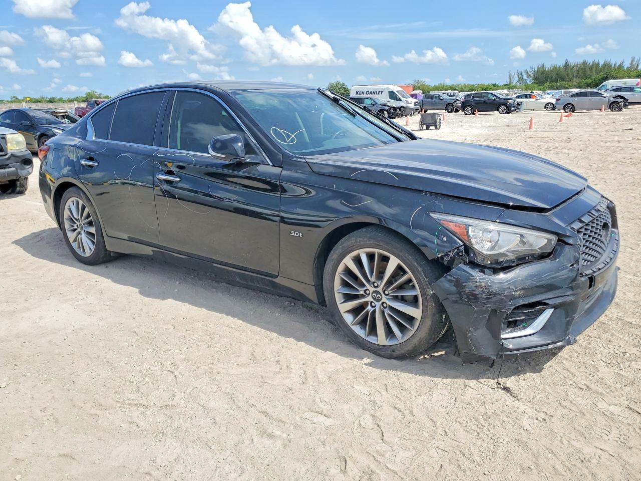 2019 INFINITI Q50