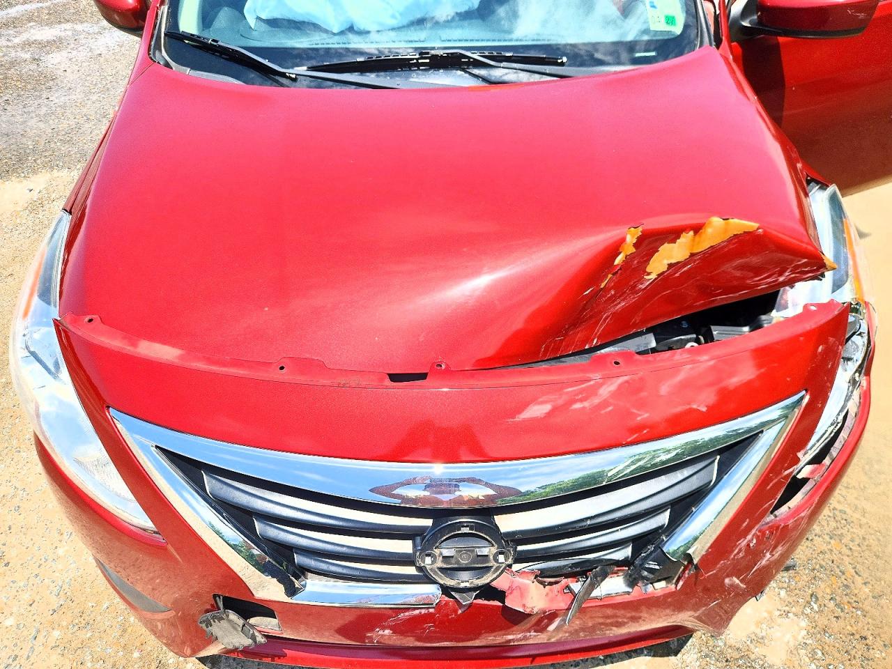 2018 NISSAN VERSA
