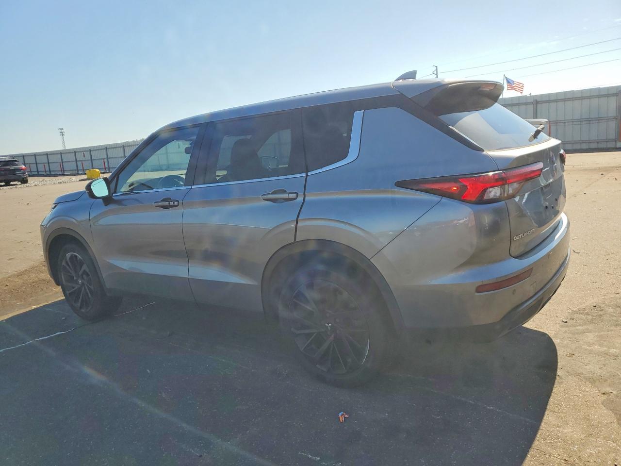 2022 MITSUBISHI OUTLANDER