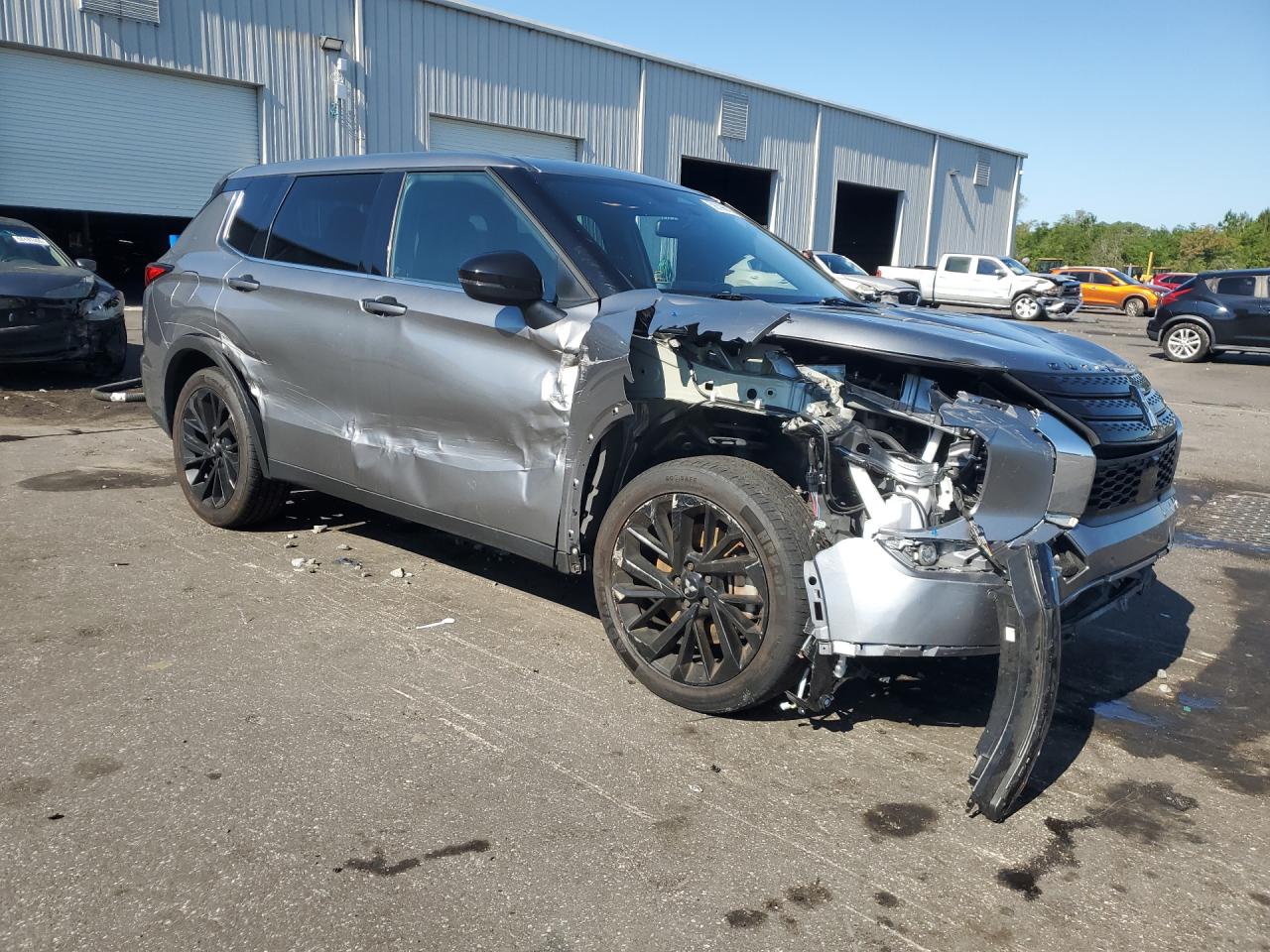 2022 MITSUBISHI OUTLANDER