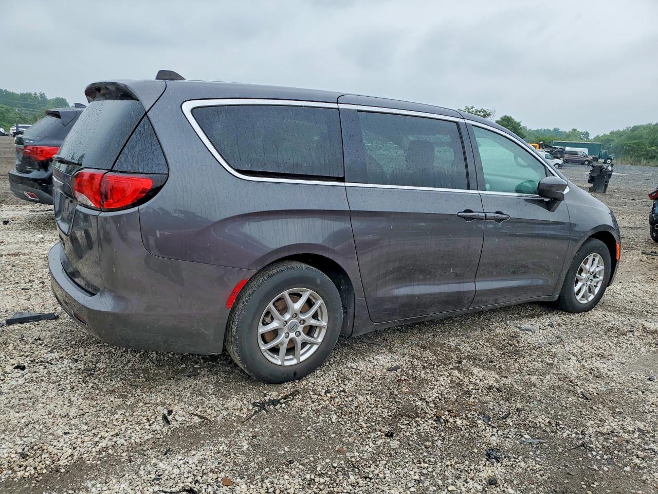2023 CHRYSLER MINIVAN