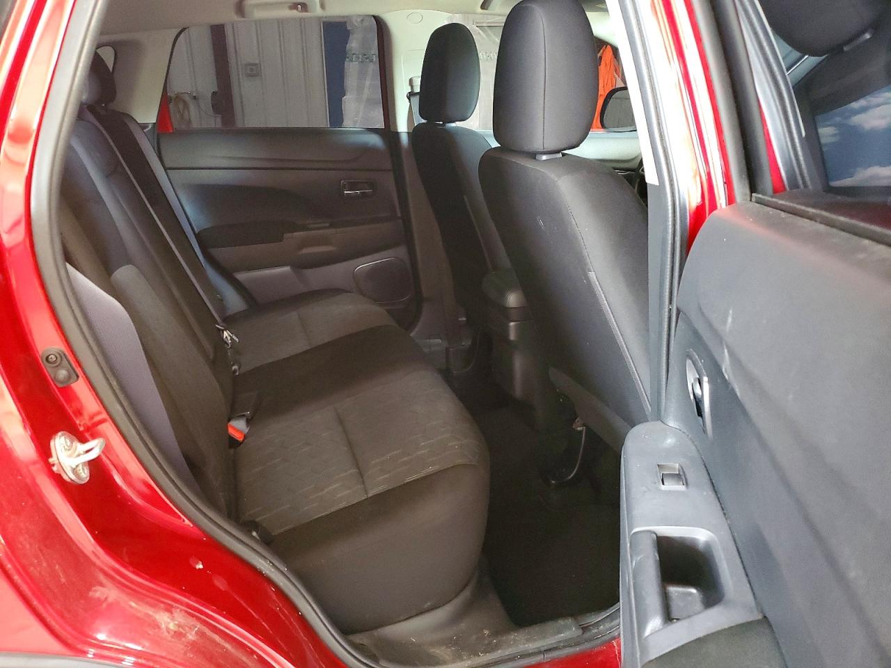 2023 MITSUBISHI OUTLANDER