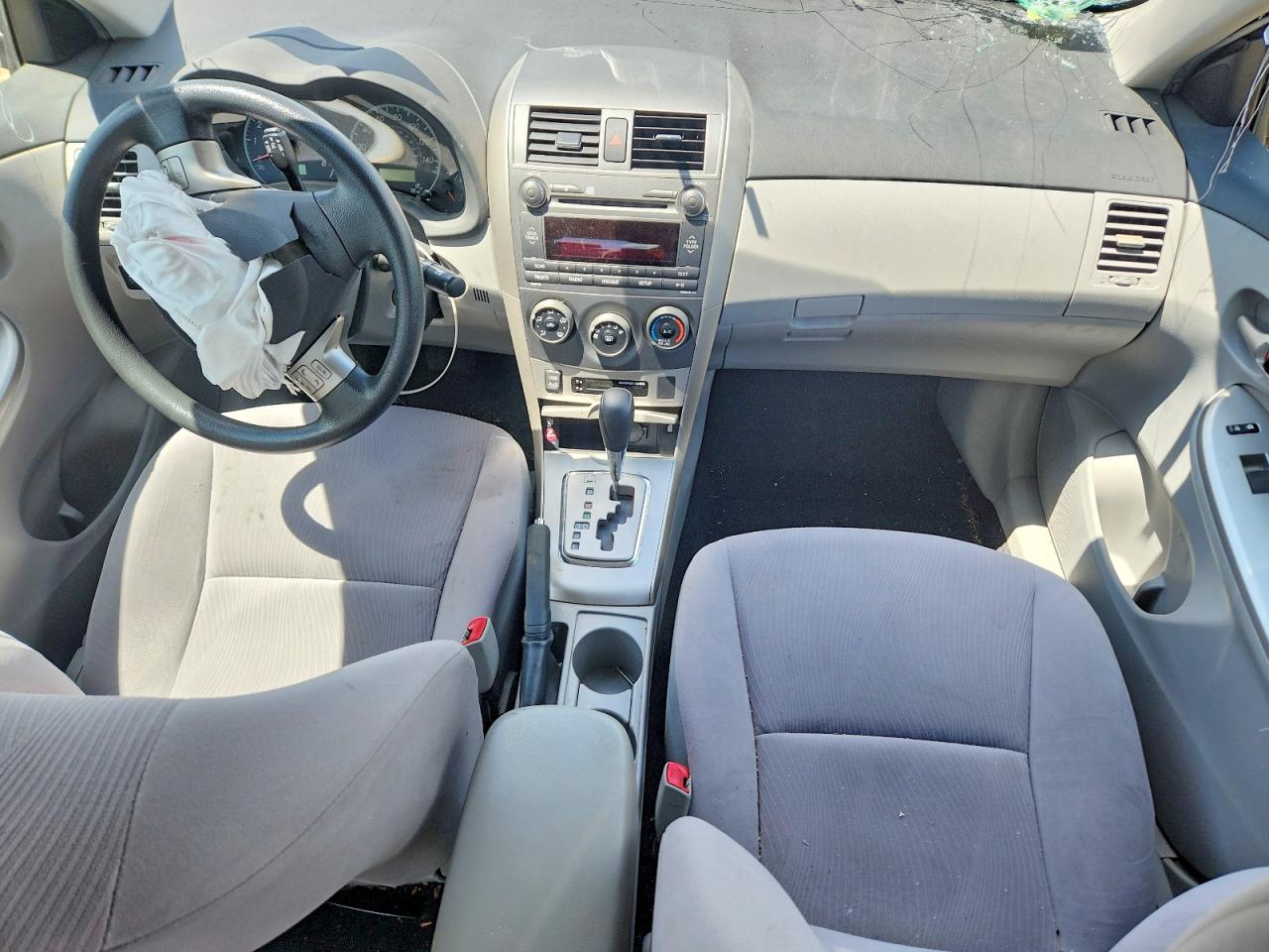 2011 TOYOTA COROLLA