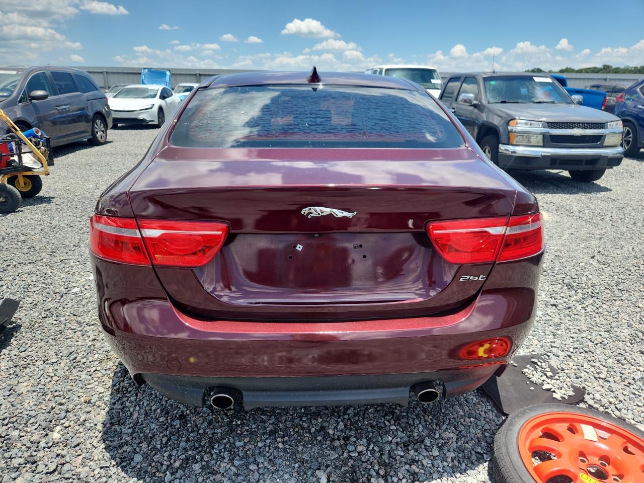 2017 JAGUAR XE