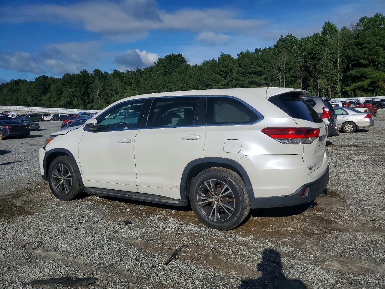 2017 TOYOTA HIGHLANDER
