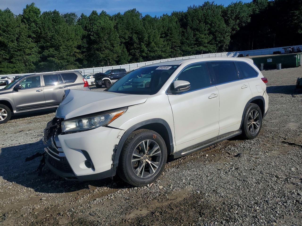2017 TOYOTA HIGHLANDER