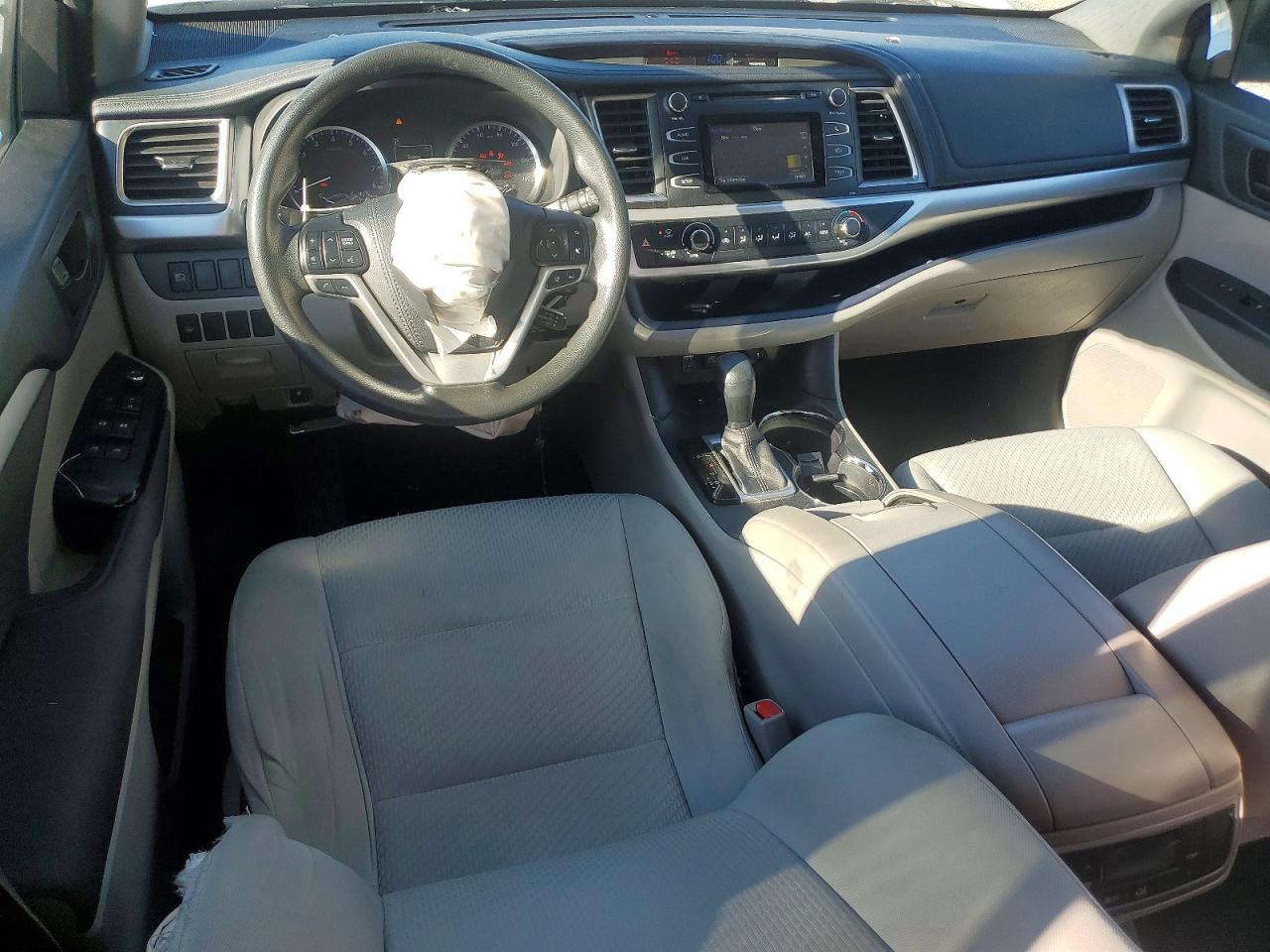 2017 TOYOTA HIGHLANDER