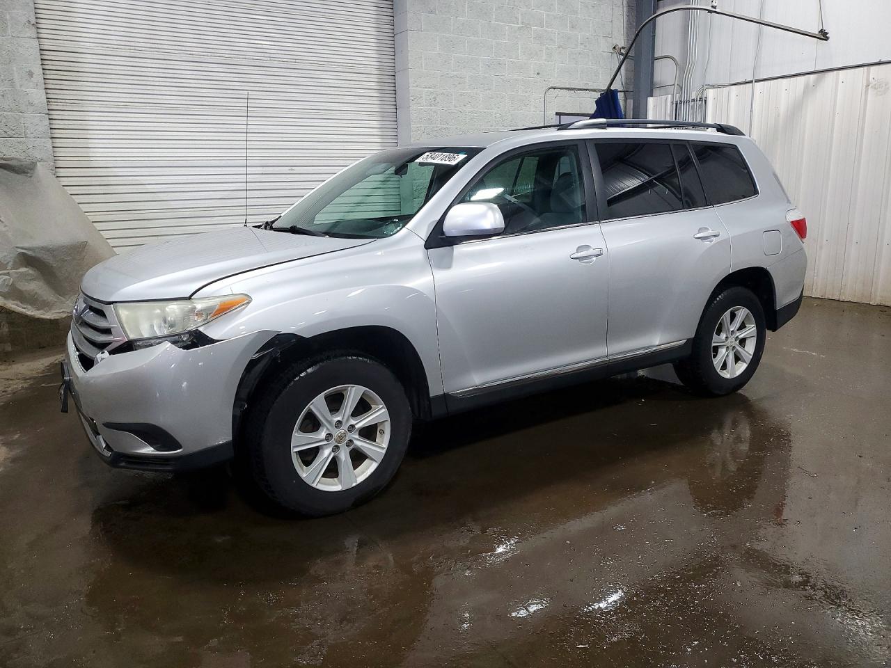 2012 TOYOTA HIGHLANDER