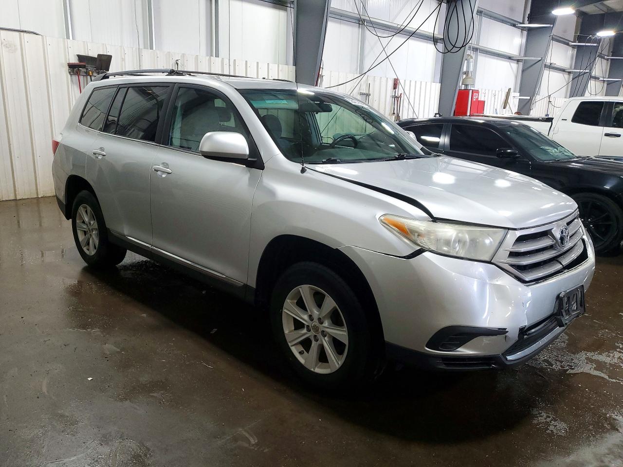 2012 TOYOTA HIGHLANDER