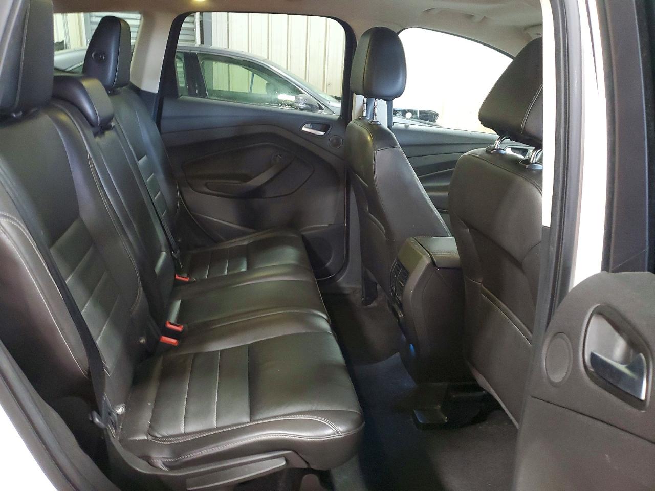 2016 FORD ESCAPE