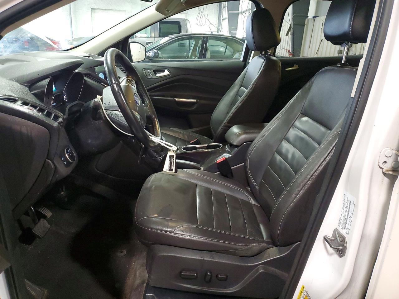 2016 FORD ESCAPE