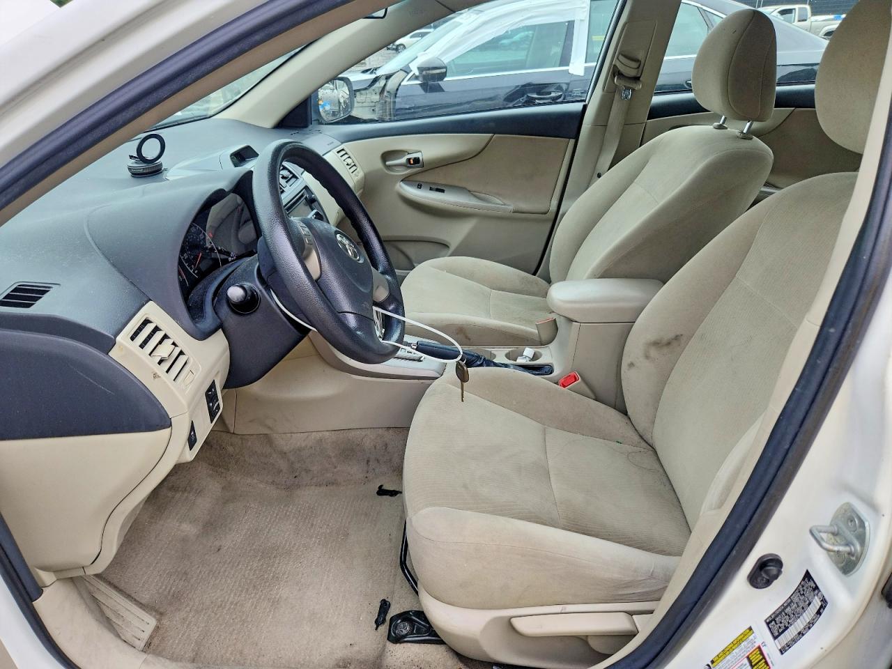 2013 TOYOTA COROLLA