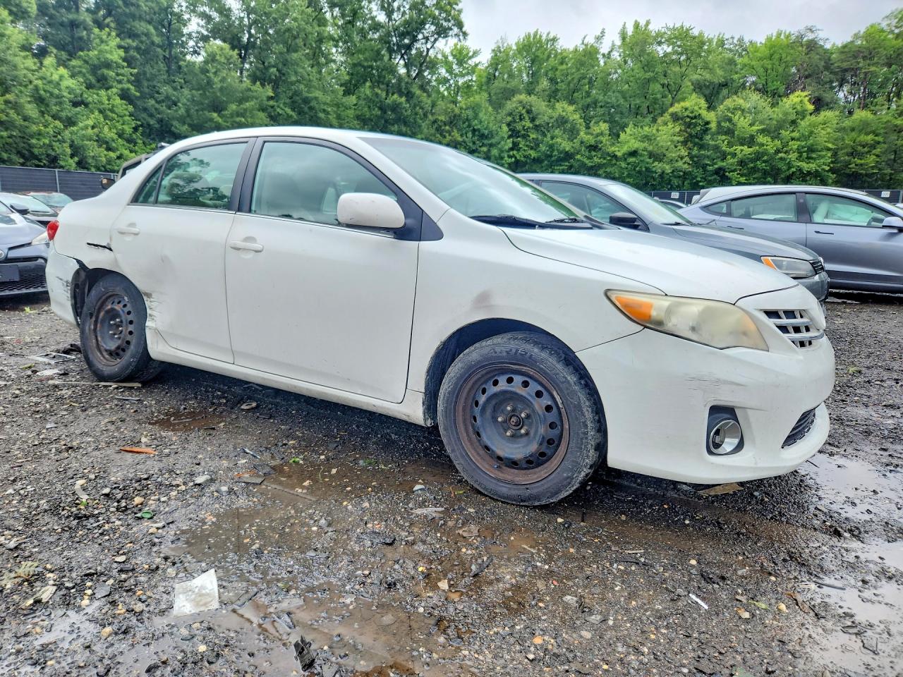 2013 TOYOTA COROLLA