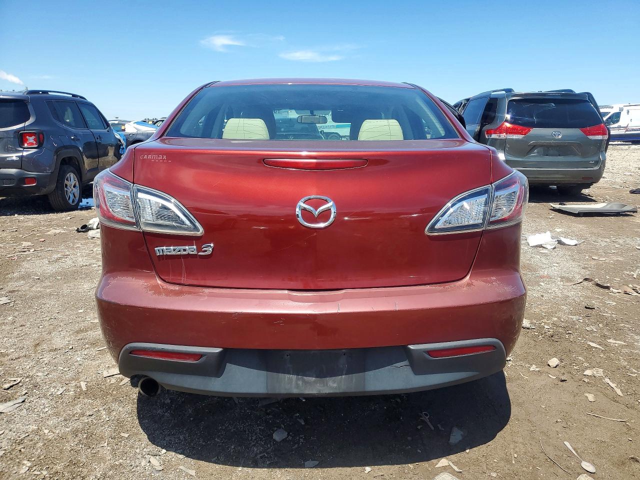 2010 MAZDA 3