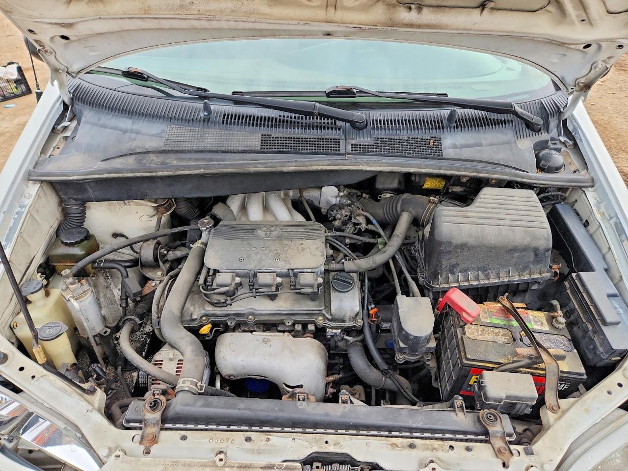 2000 TOYOTA SIENNA