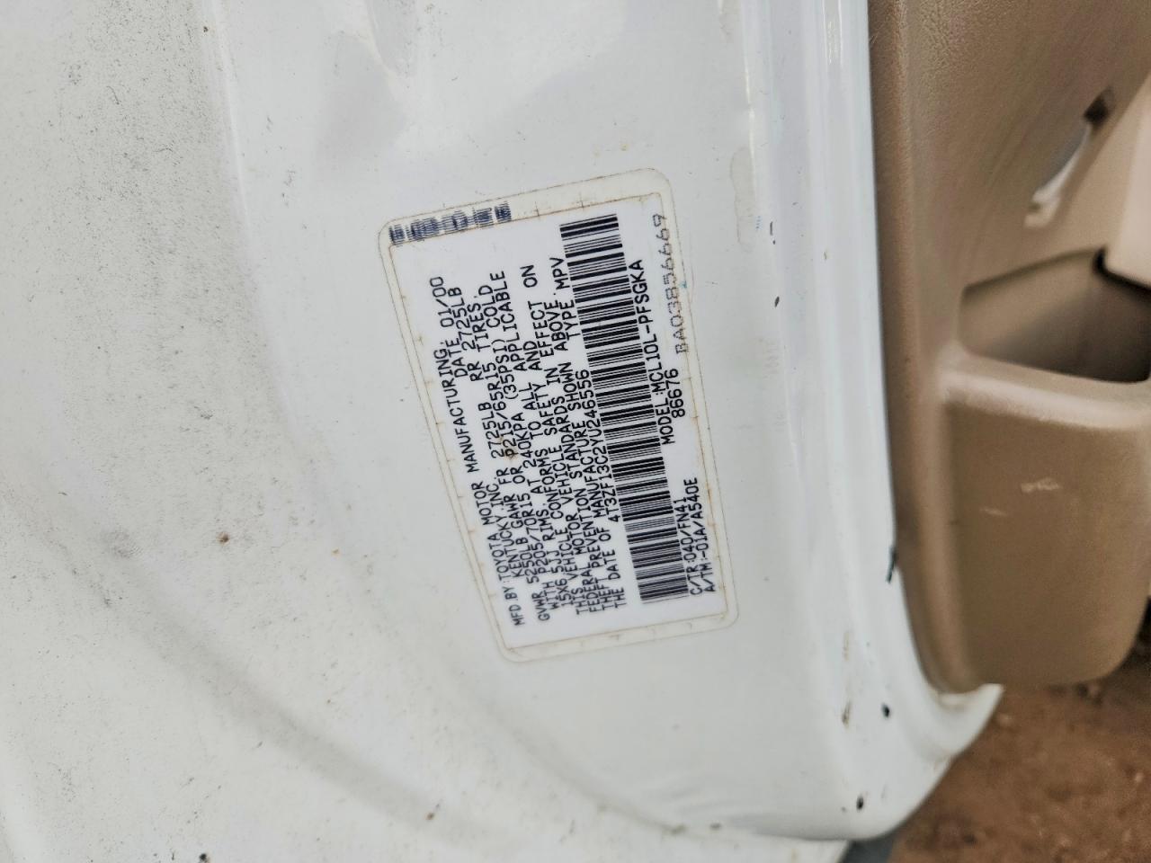 2000 TOYOTA SIENNA