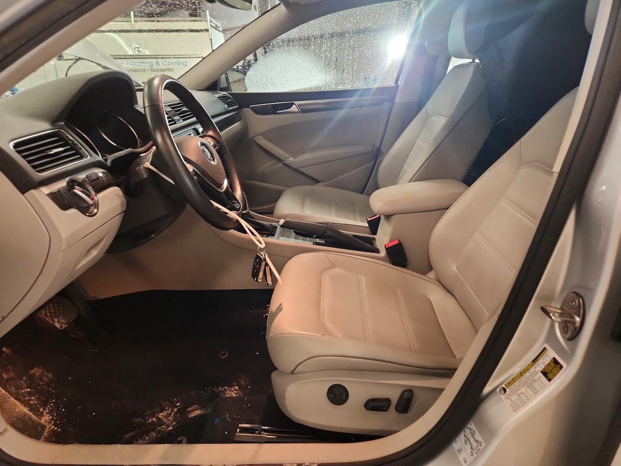 2018 VOLKSWAGEN PASSAT