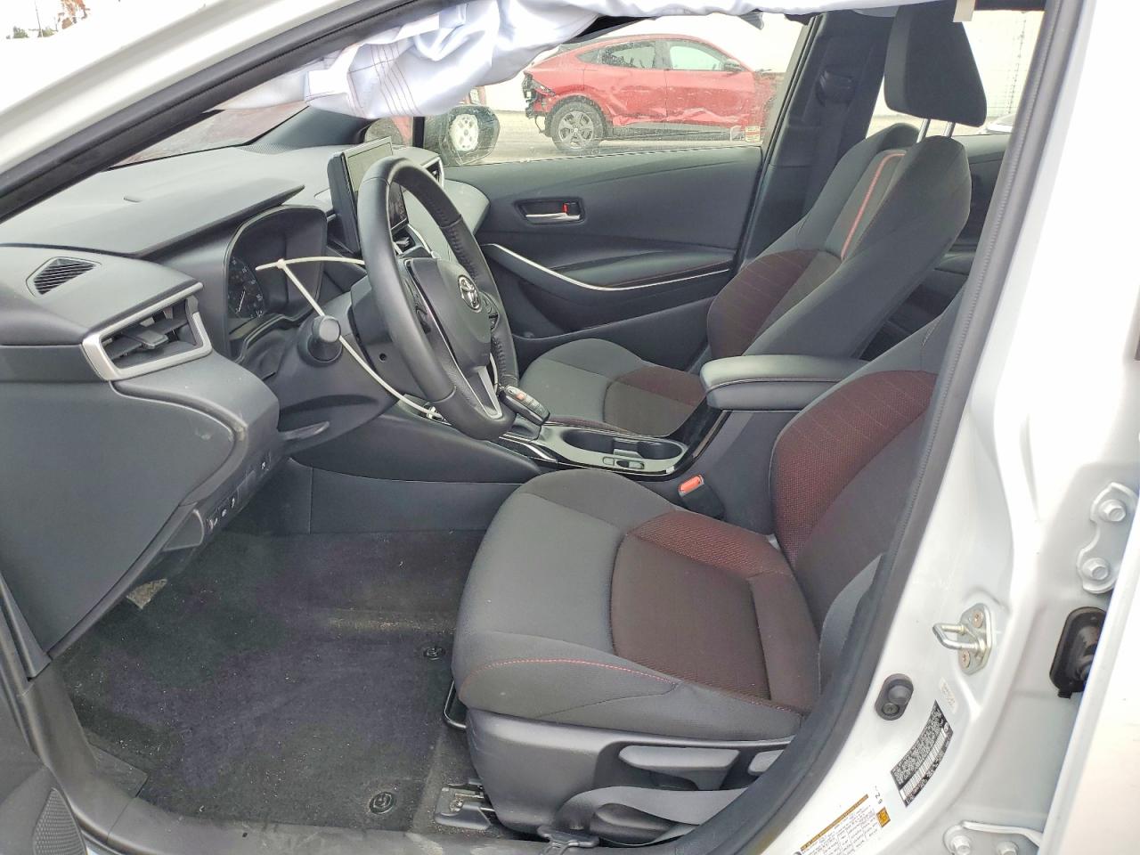 2025 TOYOTA COROLLA