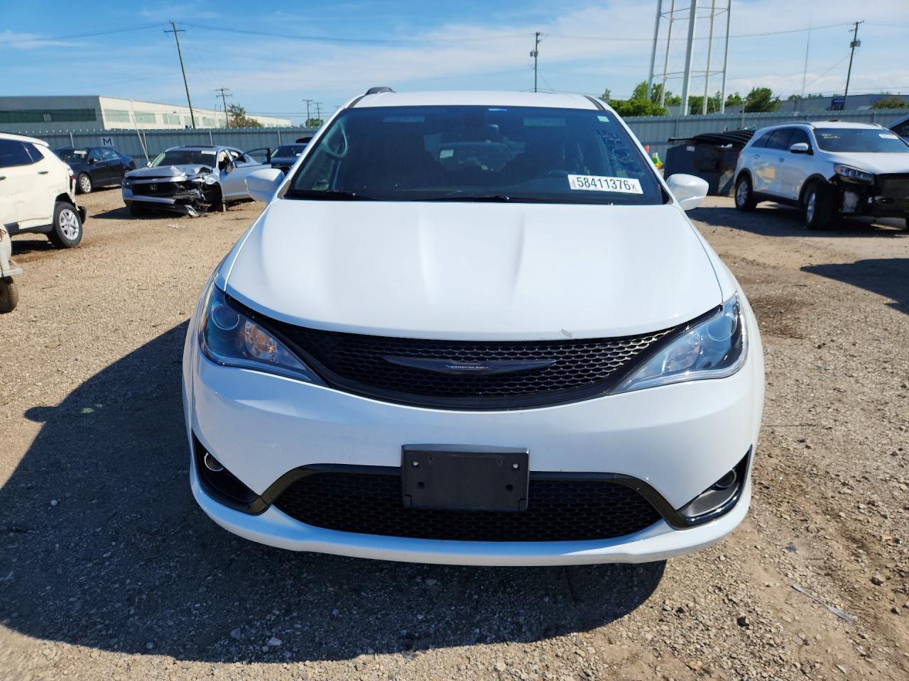 2019 CHRYSLER PACIFICA