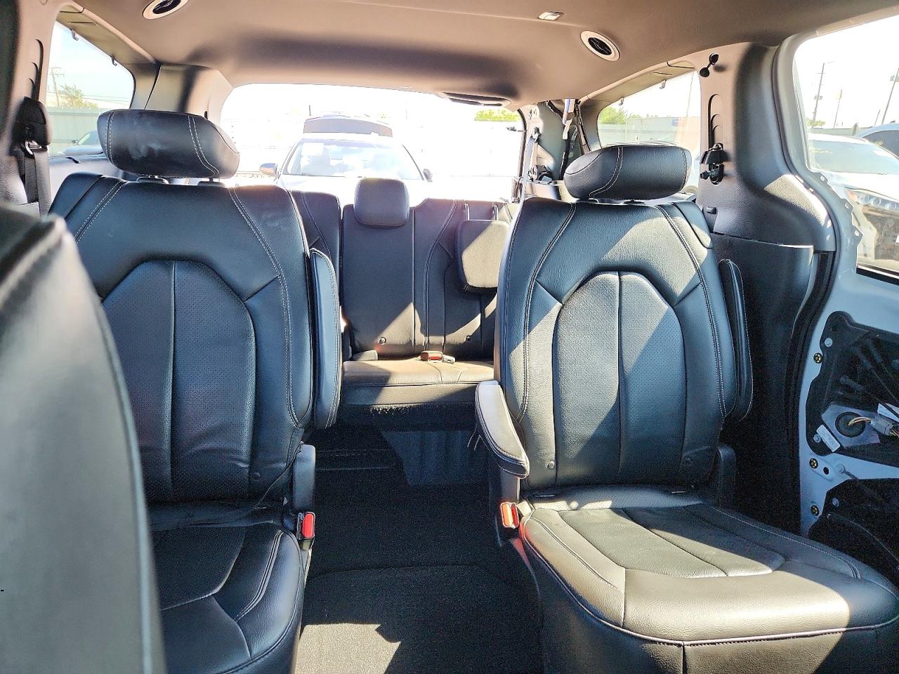 2019 CHRYSLER PACIFICA