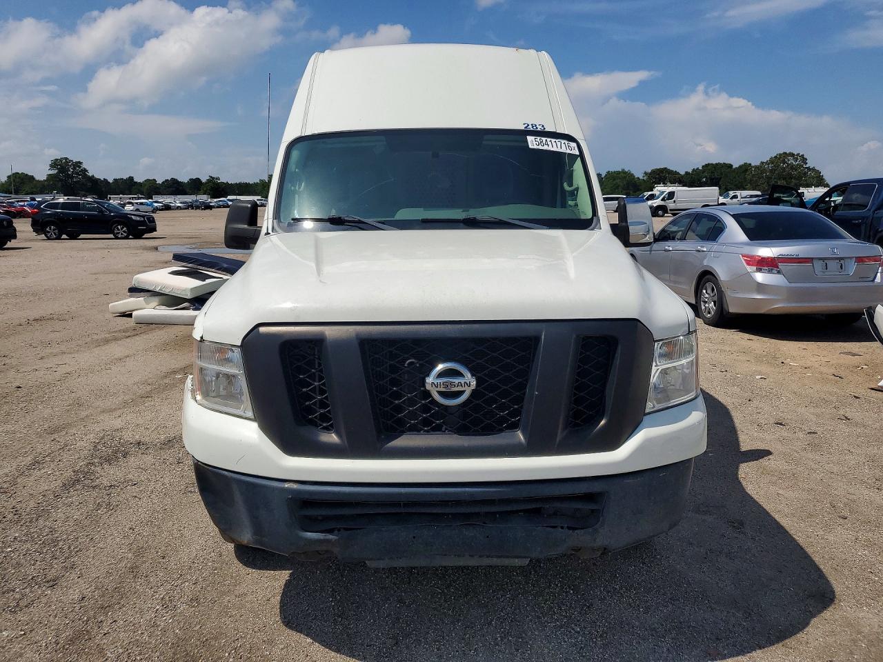 2018 NISSAN NV