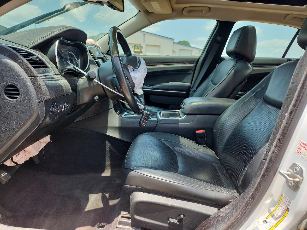 2017 CHRYSLER 300