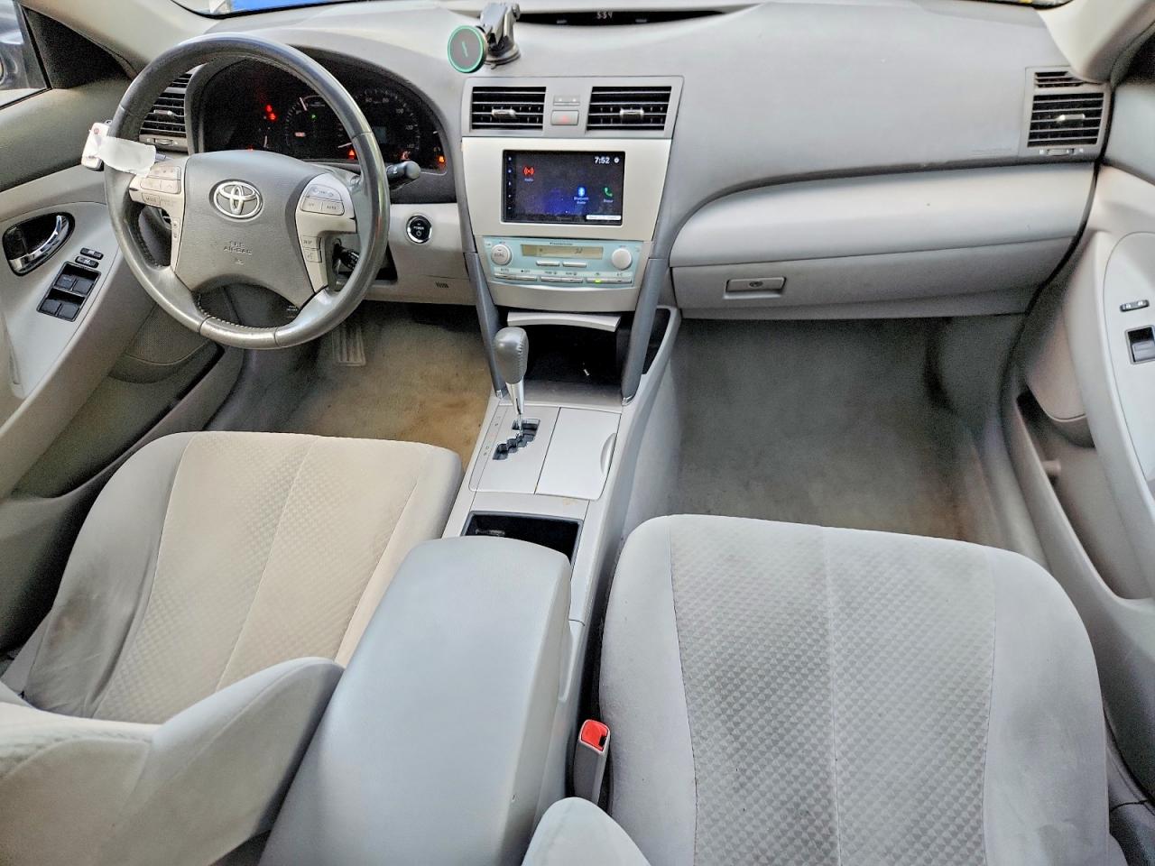 2009 TOYOTA CAMRY