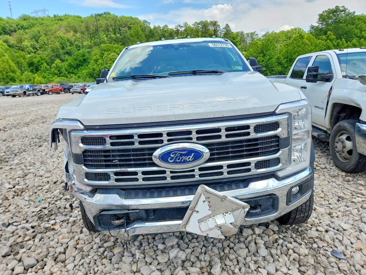 2024 FORD F550