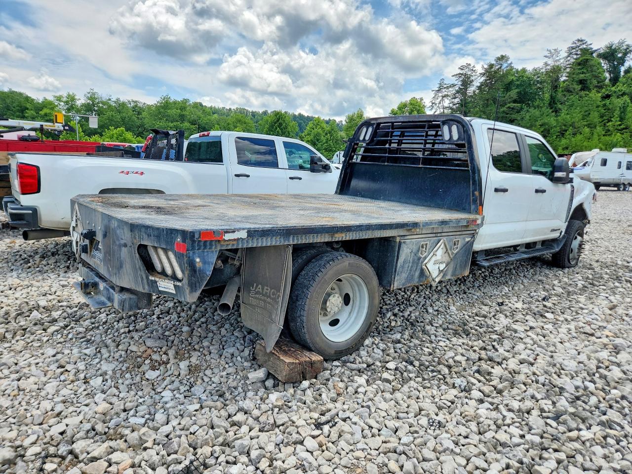 2024 FORD F550