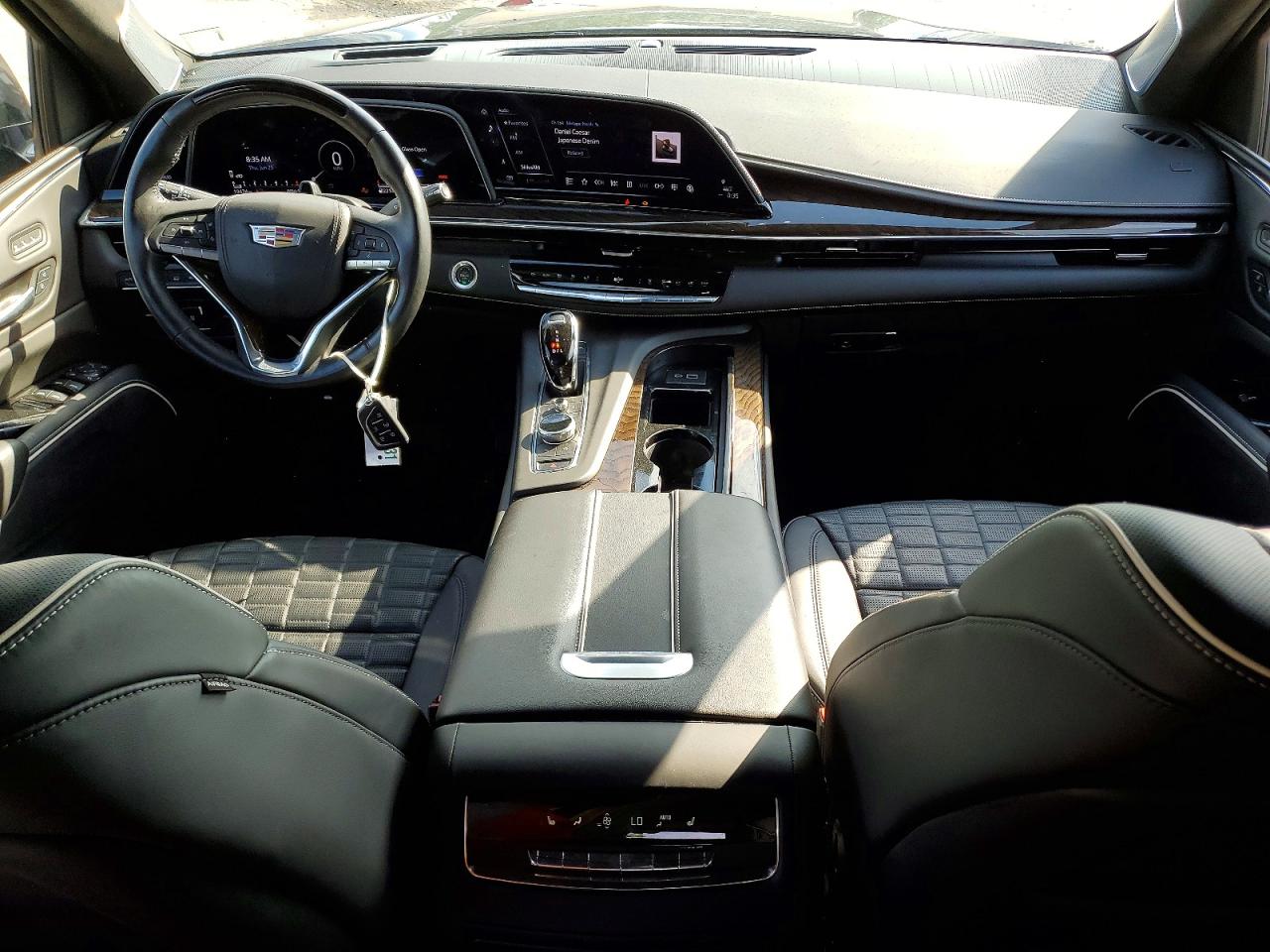 2024 CADILLAC ESCALADE