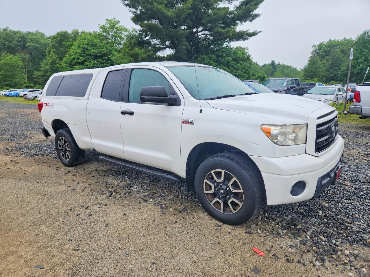 2013 TOYOTA TUNDRA