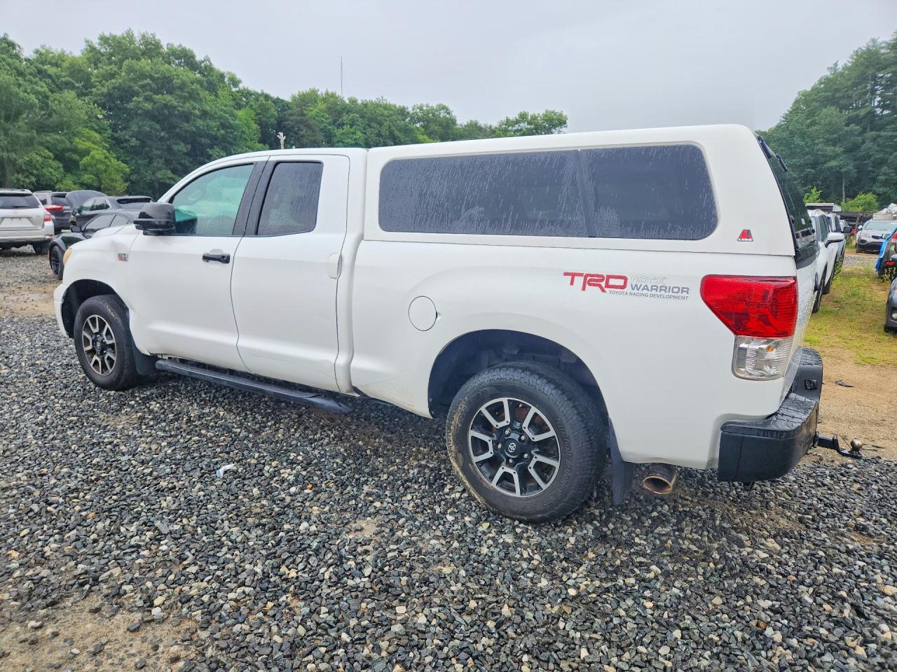 2013 TOYOTA TUNDRA