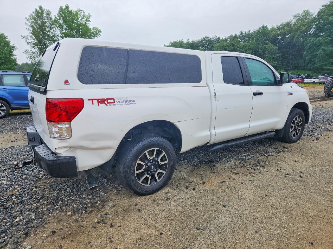 2013 TOYOTA TUNDRA