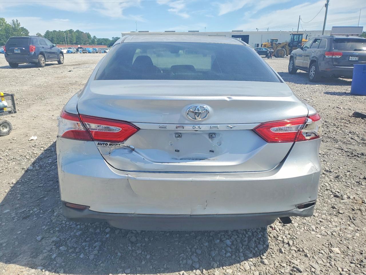 2018 TOYOTA CAMRY