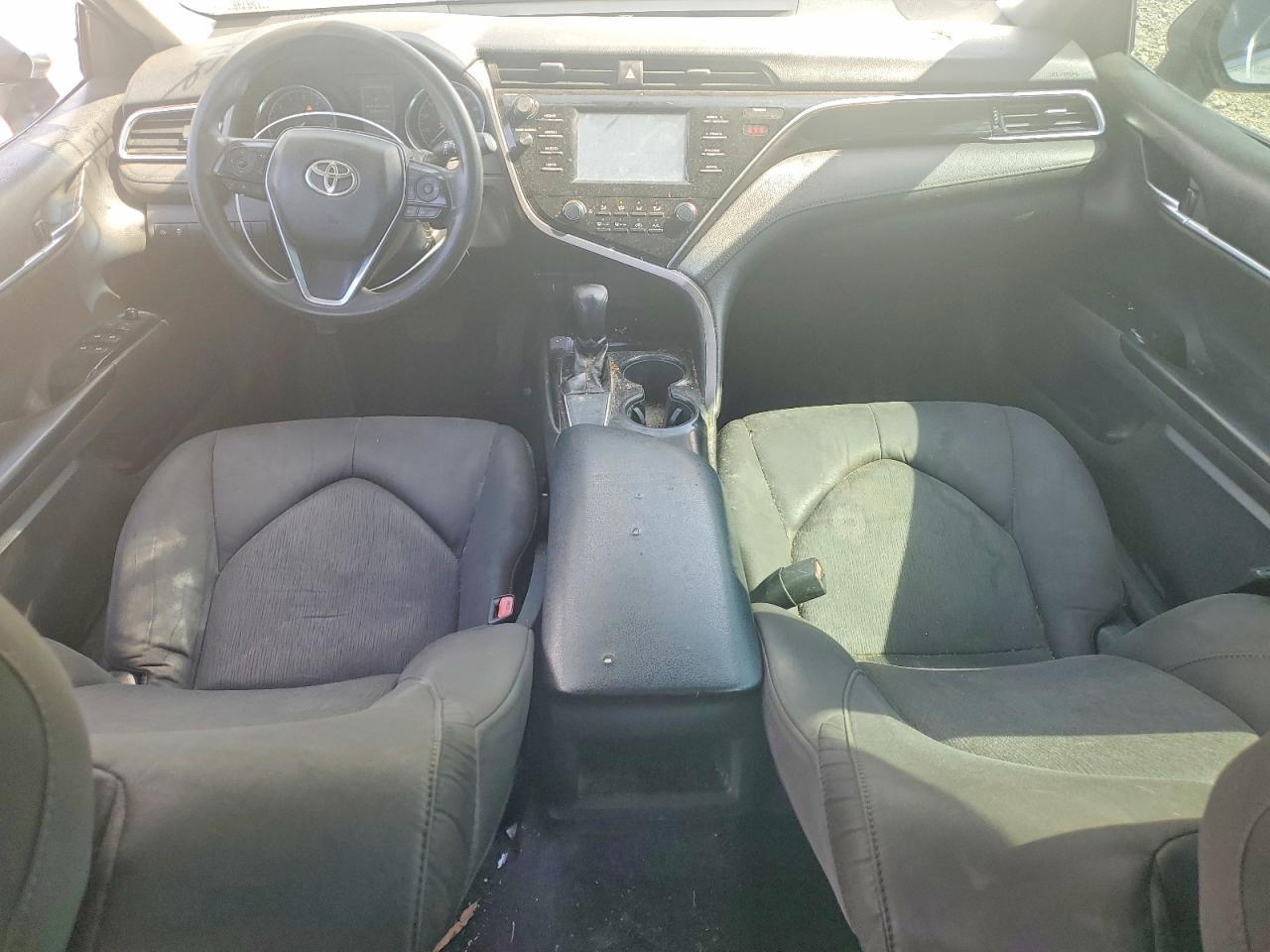 2018 TOYOTA CAMRY