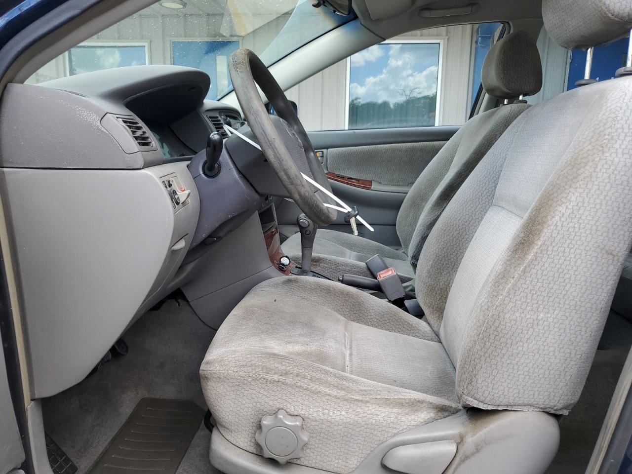 2004 TOYOTA COROLLA
