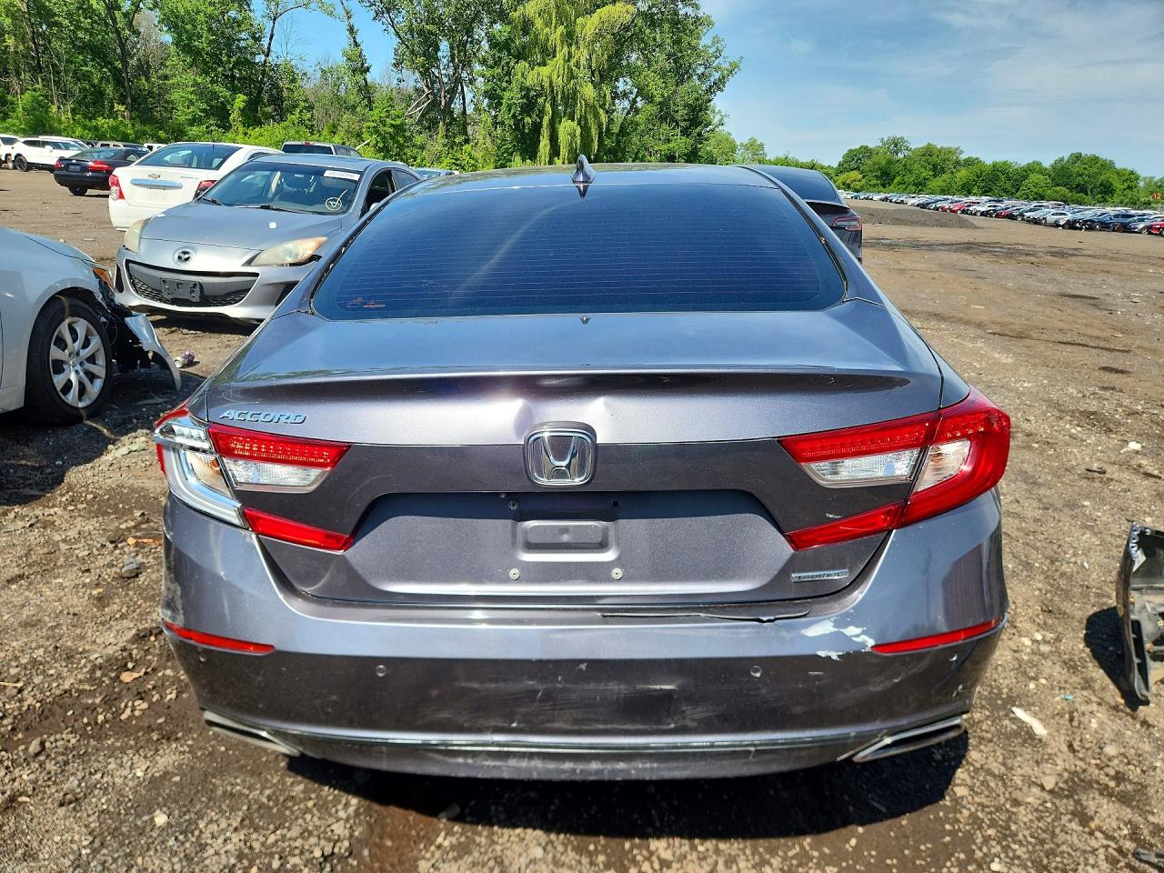 2018 HONDA ACCORD