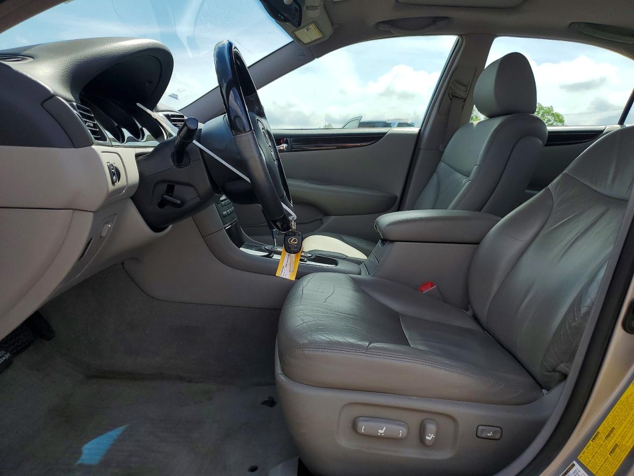2004 LEXUS ES330