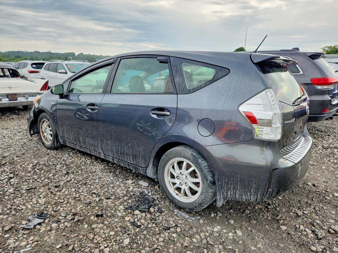2013 TOYOTA PRIUS