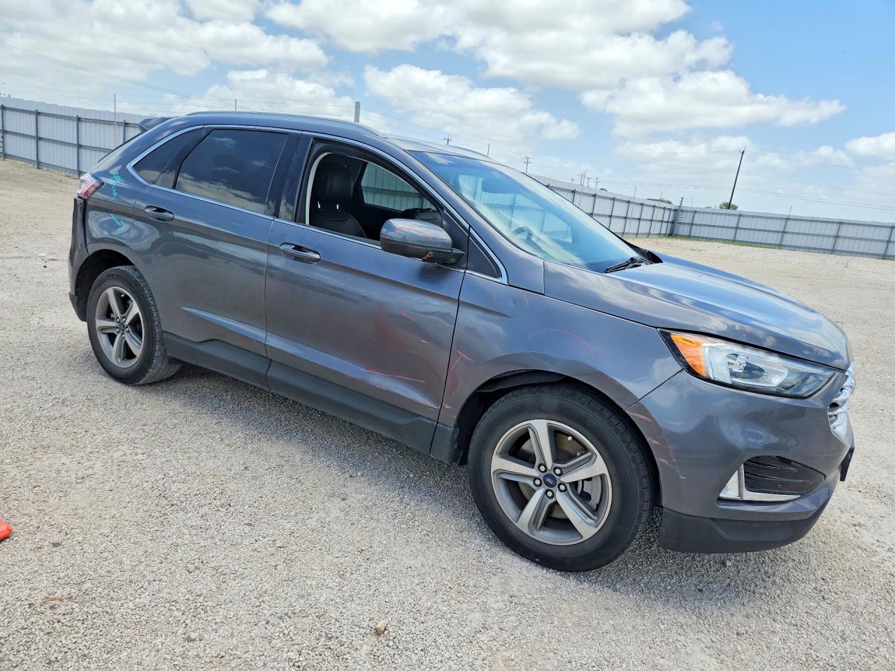 2022 FORD EDGE