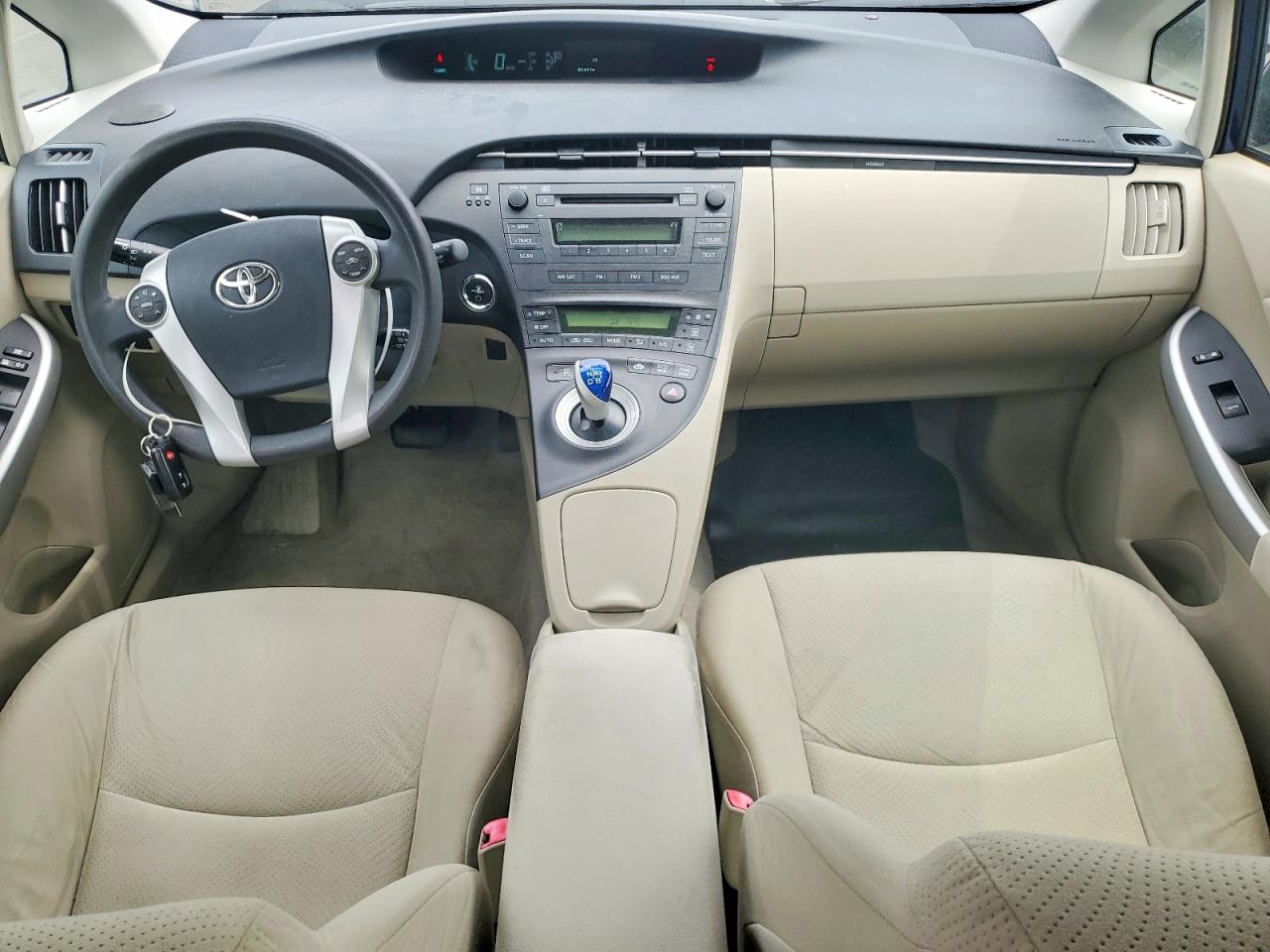2011 TOYOTA PRIUS