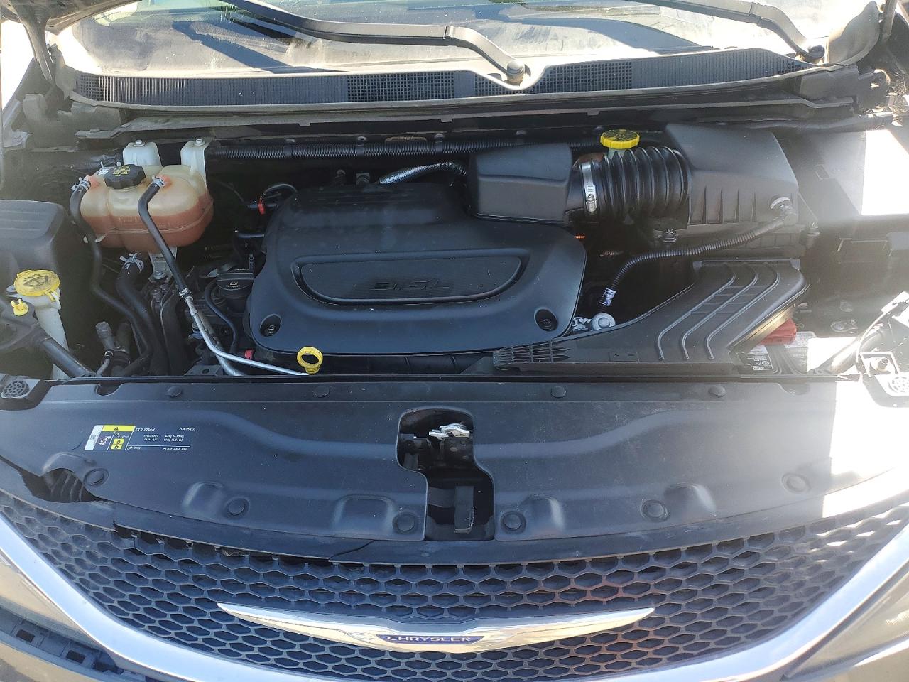 2020 CHRYSLER MINIVAN