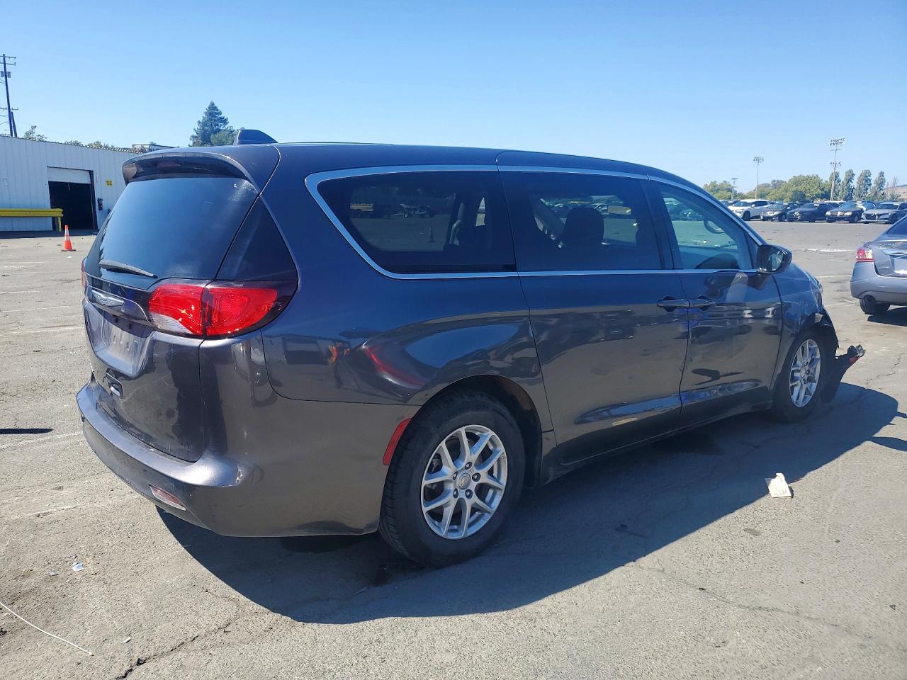 2020 CHRYSLER MINIVAN