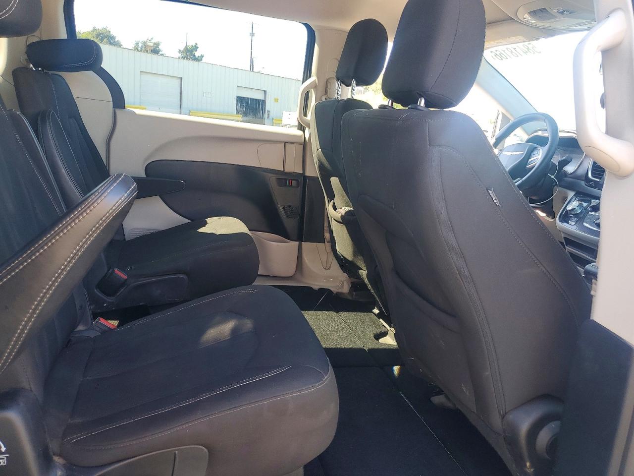 2020 CHRYSLER MINIVAN