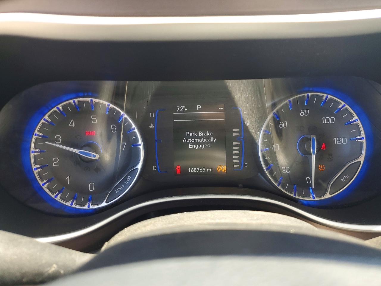 2020 CHRYSLER MINIVAN