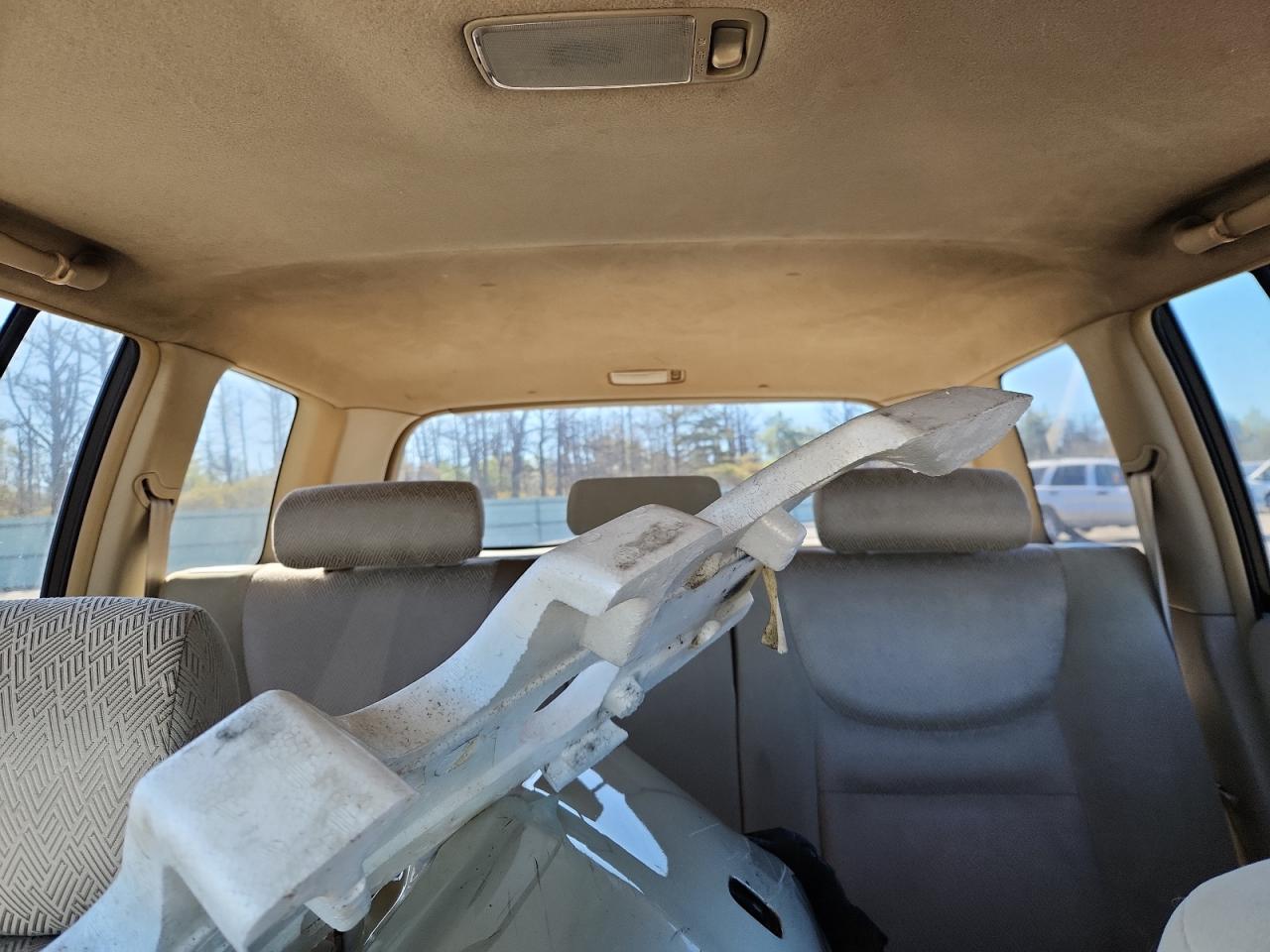 2002 TOYOTA HIGHLANDER
