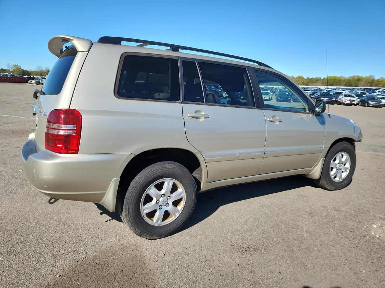 2002 TOYOTA HIGHLANDER