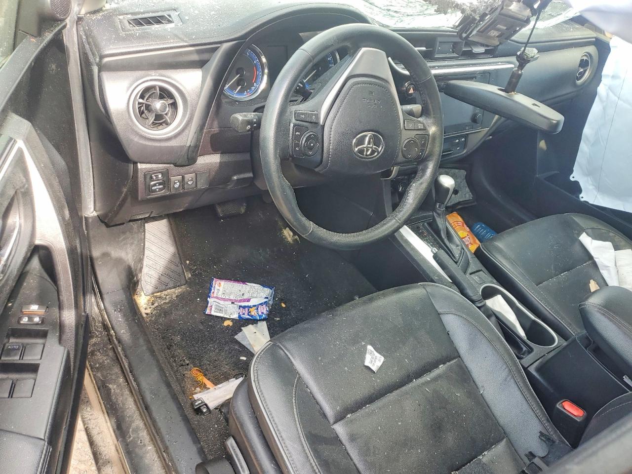 2019 TOYOTA COROLLA