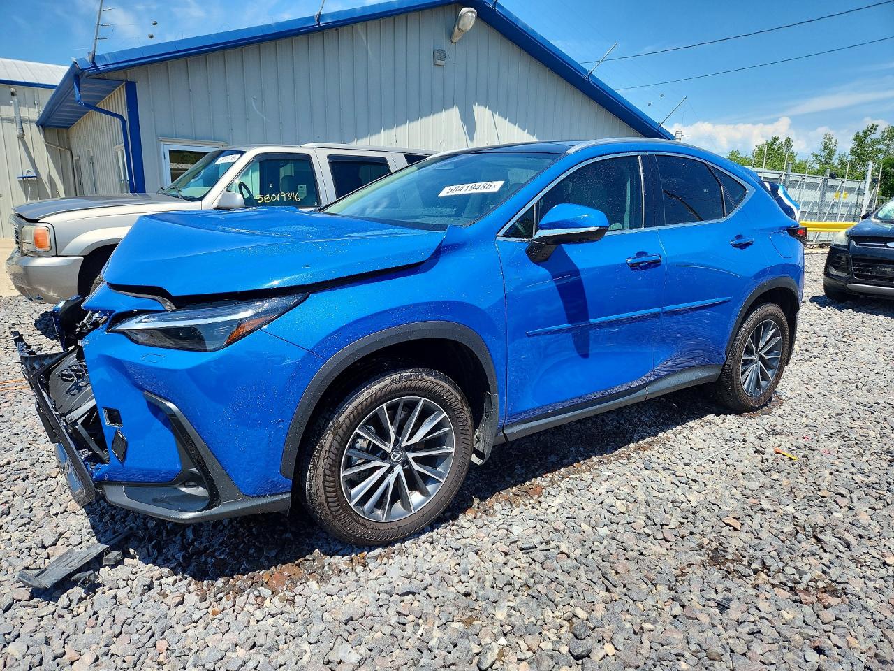 2025 LEXUS NX