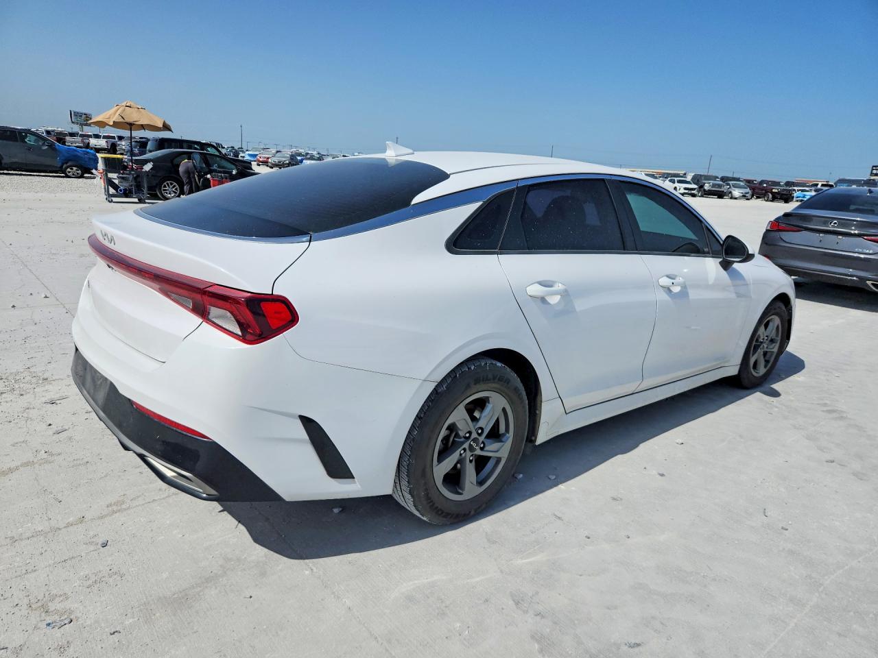 2022 KIA K5